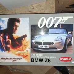 James Bond OO7 World Is Not Enough, Kyosho scale 1:12 Diecast BMW Z8.