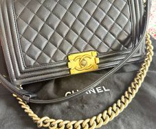 Chanel le boy bag