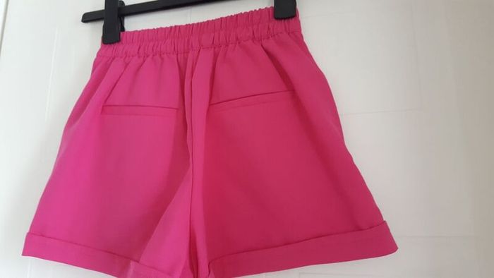 NEW Girls Shorts