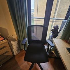 desk chair
