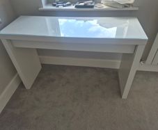 Ikea malm dressing table with glass top