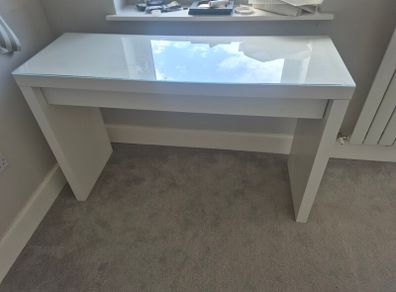 Ikea malm dressing table with glass top