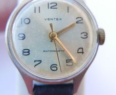 Vintage Ventex Antimagnetic Windup Brass Toned  Strap  Watch (in working order)