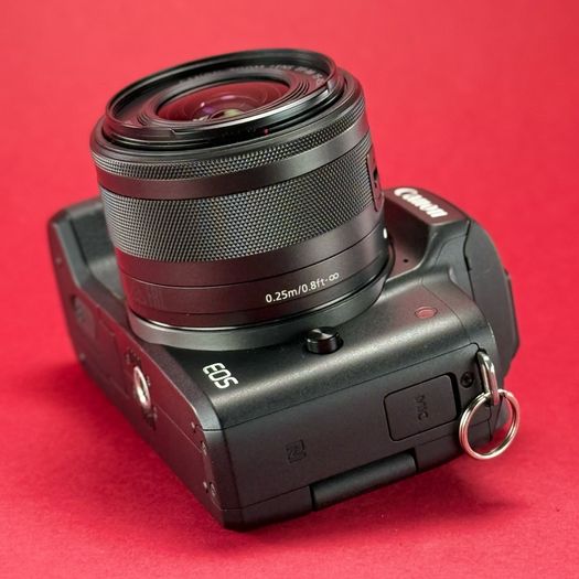 Canon EOS M50 Mirrorless Digital Camera with EF-M 15-45mm Lens
