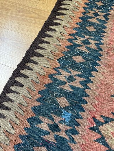 Large Antique/Vintage Hand-Woven Anatolian Kilim Runner (270cm x 133cm)