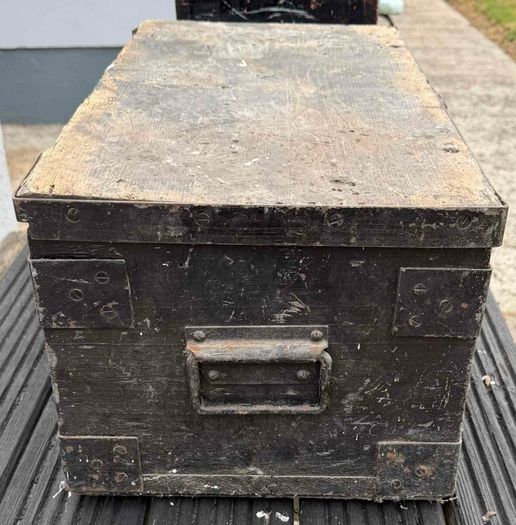 small vintage wooden tool chest( 1)