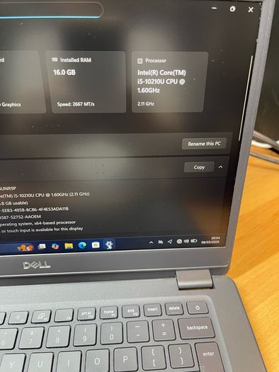 Dell Laptop i5 pro 10gen 16/512 Windows 11