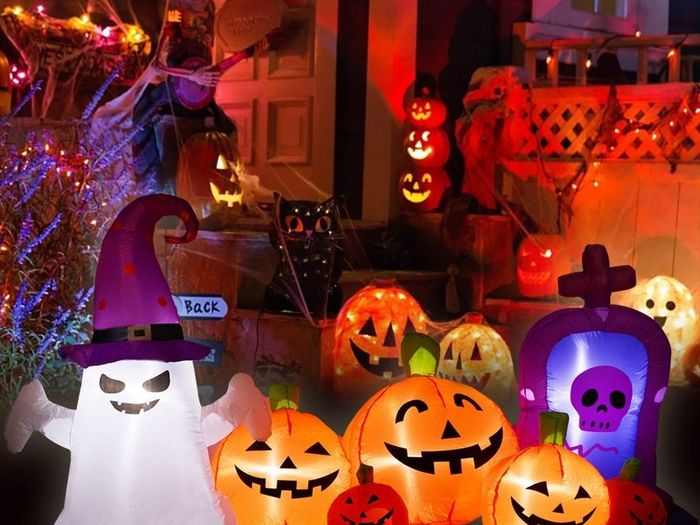 7.5FT Long Halloween Inflatables Pumpkins with Ghost Blow up Outdoor Holiday Decoration Cute Pumpkins Ghost with Witchs Hat Yard Decorations with Build in LEDs for Halloween Indoor Garden Lawn Decor