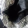 Zebra travel bag Image 3