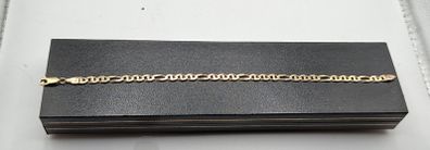9 ct gold bracelet