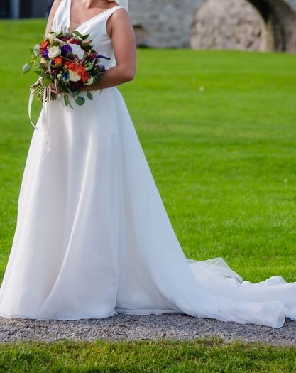 Wedding Dress (Ivory) with pockets