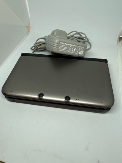 Nintendo 3DS XL