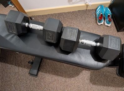 2x 15 KG Hex Dumbbells