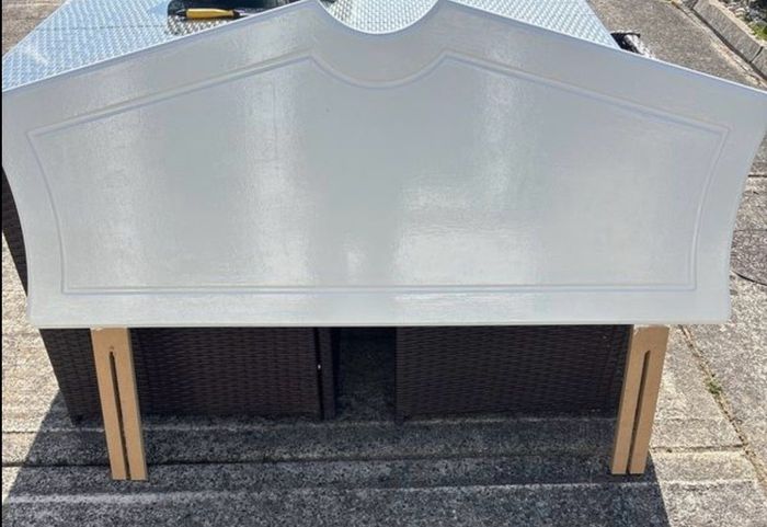 White Headboard (4' 6")
