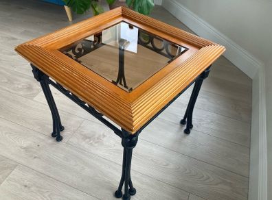 Corner/Side Table