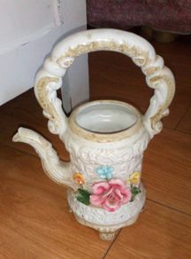 Shabby Chic Holder