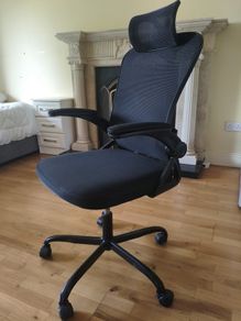 Desk chair