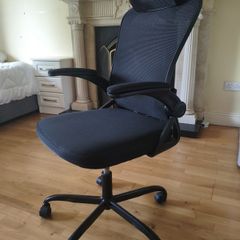 Desk chair