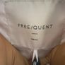 gilet Bnwt freequent size small long tan gilet rrp 95 euro Image 5