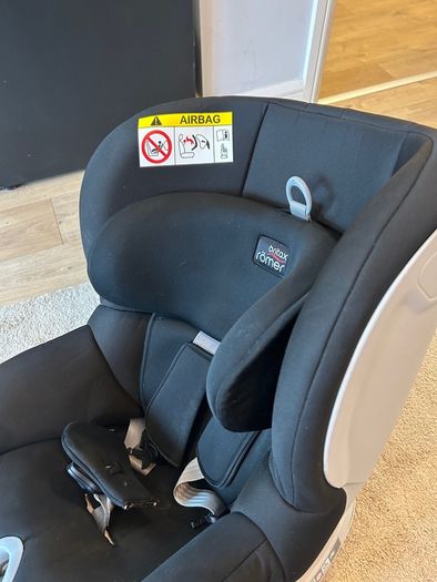 Britax Romer Dualfix 0-18kg
