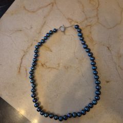 Tahitian black pearl necklace