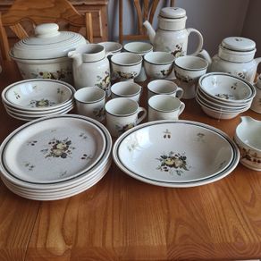 Royal doulton dinner