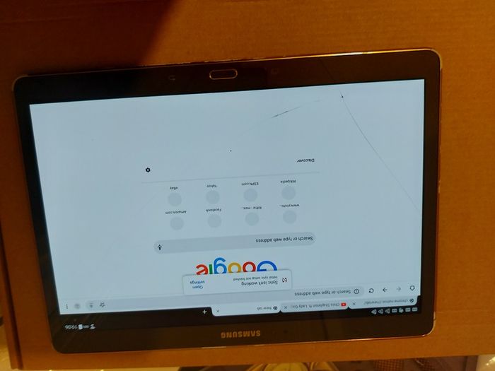 Samsung Galaxy Tab S, 10.5 inch, Model SM-T800, screen has a slight crack or 2 but touchscreen works fine