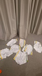 7 pairs of teen shorts  (Small Men)
