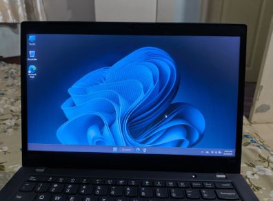 Lenovo Thinkpad X390, Intel i7 vPro,16GB RAM, 256GB NVME SSD, Touch Screen
