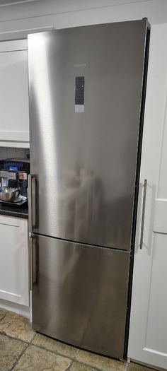 Fridge freezer