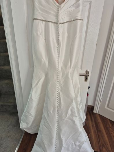 Wedding dress