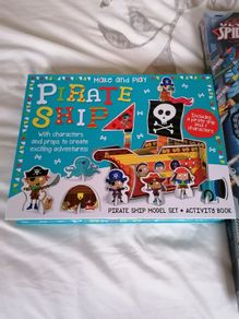 Art and craft toy
