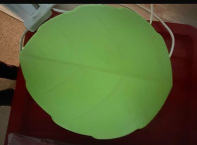 Ikea kids leaf lamp green
