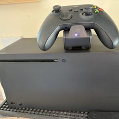 Xbox Series X 1TB Bundle
