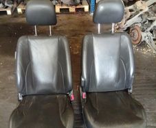 2007 Hyundai Tucson leather seats