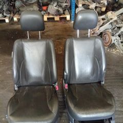 2007 Hyundai Tucson leather seats