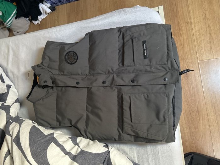 canada goose gilet