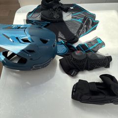 Mountain biking gear