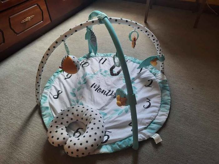 Lot of Newborn Toys, High Contrast