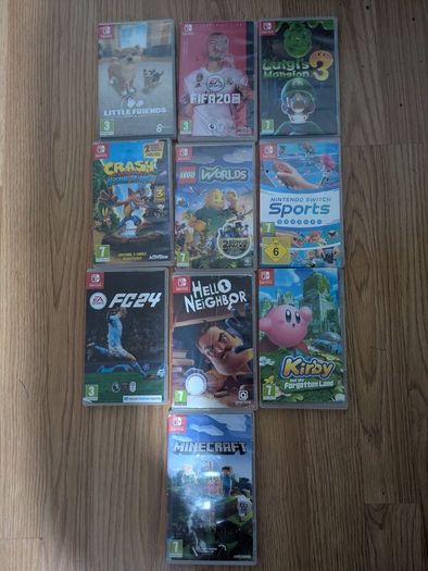 Nintendo Swith Bundle including 10 games and sport