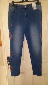 BNWT embroidered skinny jeans size UK18 EU46 Postage included
