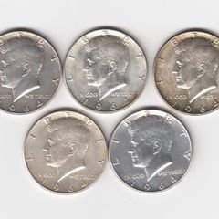 USA, 5 x Kennedy Half Dollar 90% silver coins (no.G24)