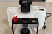 Polaroid Swinger Model 20