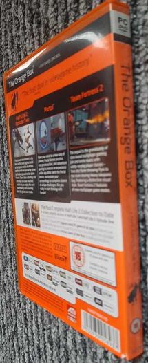 The Orange Box (PC DVD-ROM) Display Copy (CIB)