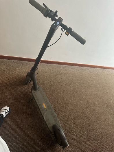 electric scooter ninebot