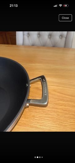 Le Creuset Wok