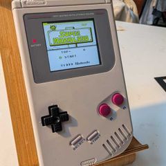 Super Modded Gameboy of your Dreams - Gameboy DMG in new Shell with IPS LCD Upgrade AND Lithium Battery Mod #410