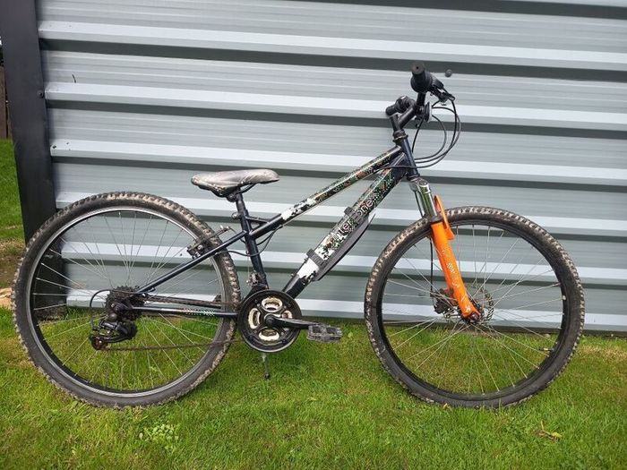 Apollo boys mountain bike