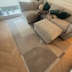 Rug