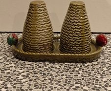 Retro Secla Pottery Portugal salt and pepper set, 60s 70s
